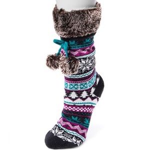 MUK LUKS Ebony Cabin Slippers